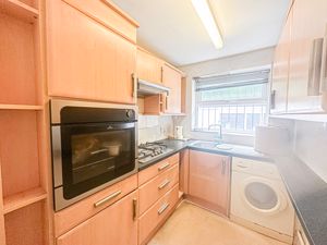 Photo 8- click for photo gallery